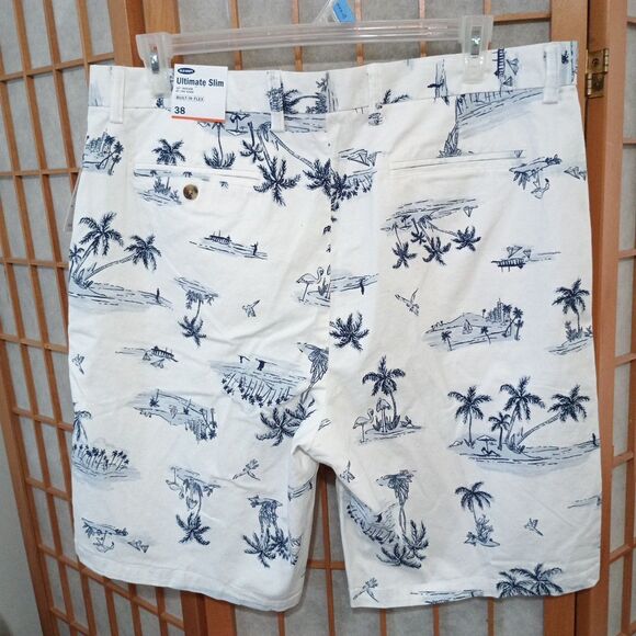 Old Navy Men's White Island Scenic Shorts 38 Ultimate Slim Built-in Flex NWT - Picture 3 of 15